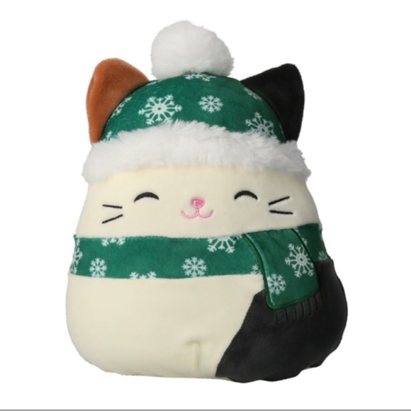 CAM SQUISHMALLOW With Scarf and Hat 7.5” NWT - Picture 5 of 5
